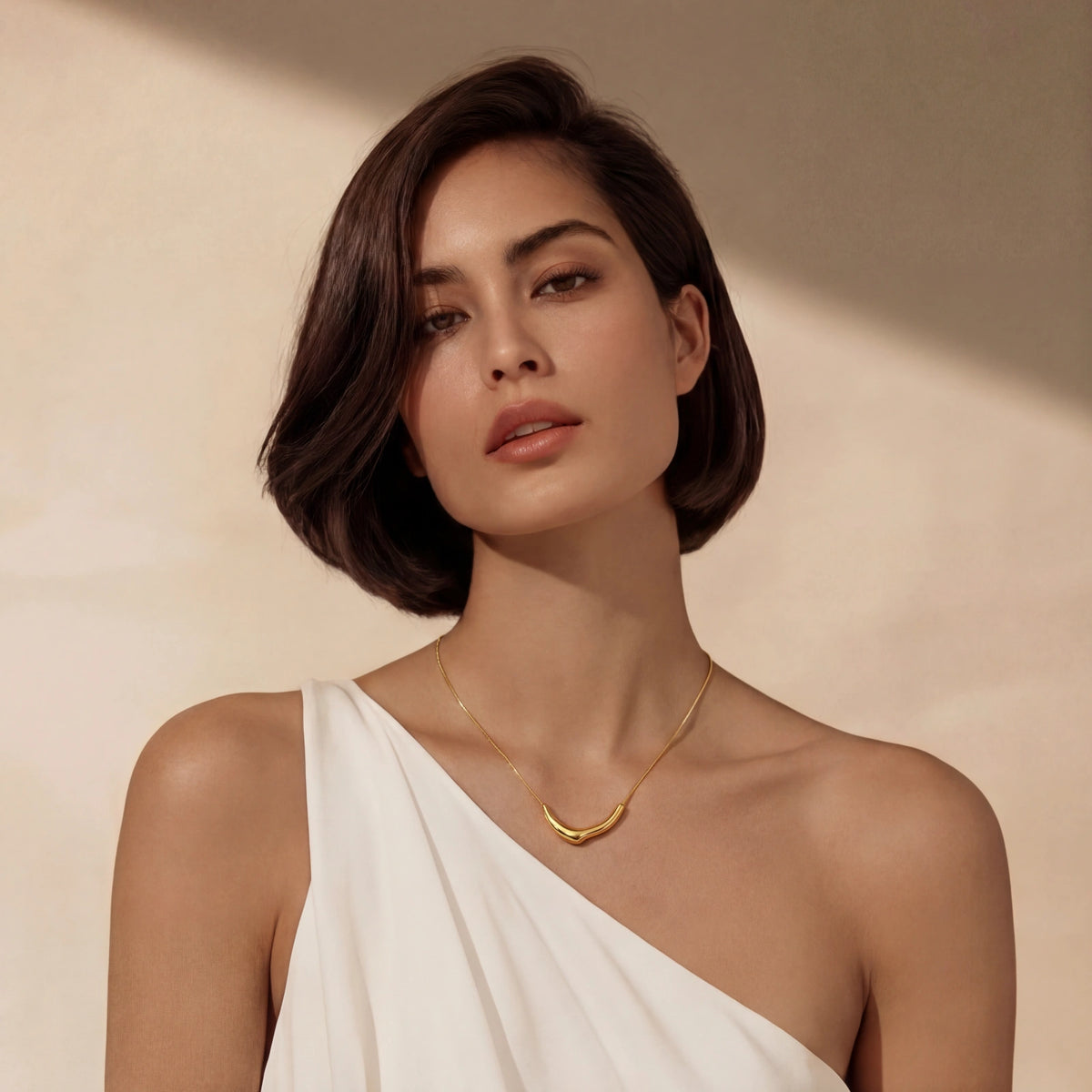 Curve Statement Necklace